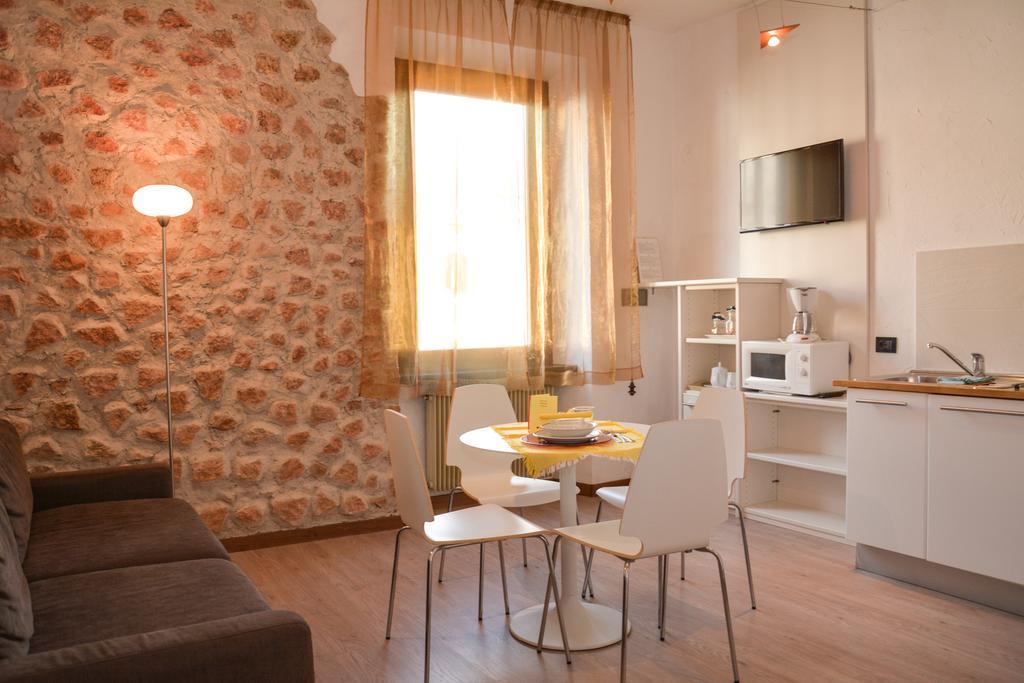 Sembenini Palace Aparthotel